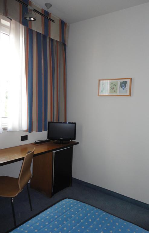 Cravero Rooms Caltignaga Номер фото